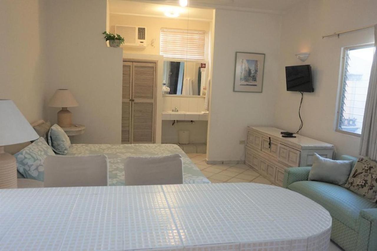Hotel Boutique Suites Puerto Cancún Exteriör bild